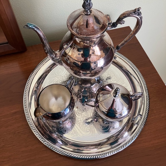 Antique FB Roger’s Tea Set & Serving Tray (4 pieces) - Picture 12 of 12